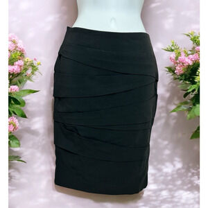 Gianni Versace Black Pencil Skirt Sz 38 (4) Side Seam Zipper 21" Long Designer